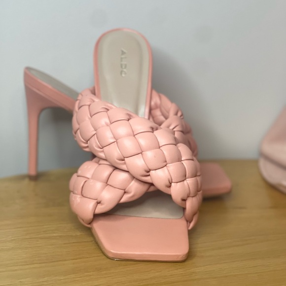 Aldo - Picture 12 of 12